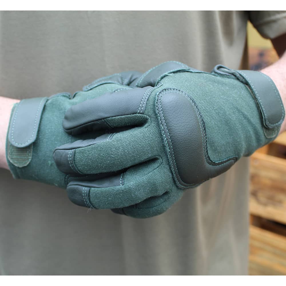 Genuine Issue Army Foliage Green Combat Gloves